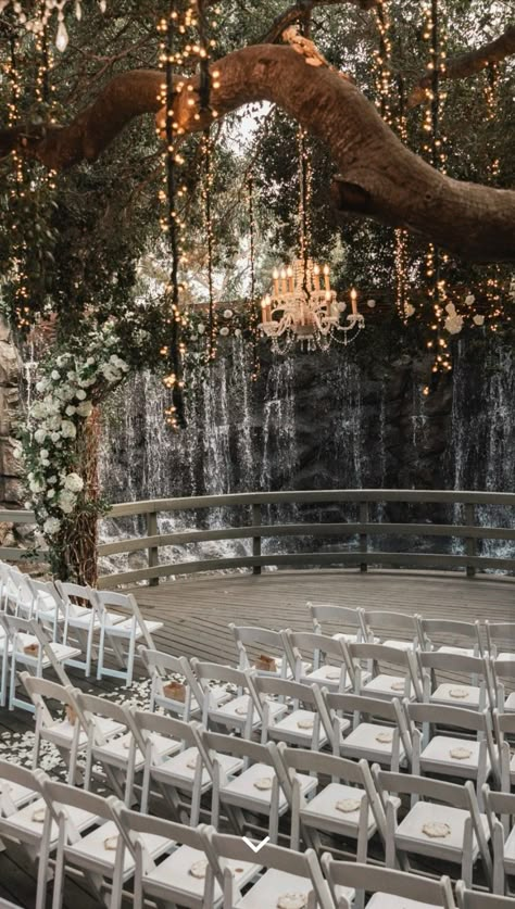 Fairytale Garden Wedding, Room Sunset, Enchanted Forest Wedding Theme, Pond Wedding, Oak Room, Cliff Wedding, Calamigos Ranch Wedding, Forest Wedding Venue, Fairytale Garden