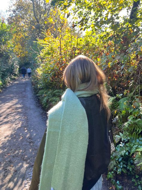 Green scarf outfit Sage Green Scarf, Green Scarf Outfit, Scarf Aesthetic, Scarf Outfit, Green Scarf, Big City, Fashion Killa, Sage Green, Fashion Inspiration