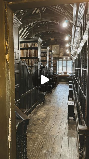 Library Gothic, Historic Books, Most Beautiful Libraries, Beautiful Libraries, Manchester Piccadilly, 14th August, People Reading, Beautiful Library, Gothic Church