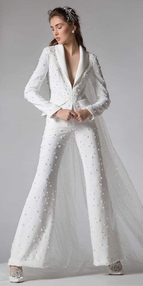 wedding dresses fall 2019 jumpsuits with pearls simple georges hobeika Choose Wedding Dress, White Wedding Suit, Wedding Pantsuit, Wedding Pants, Wedding Dresses Ideas, White Wedding Gowns, Bridal Jumpsuit, Wedding Jumpsuit, White Suit