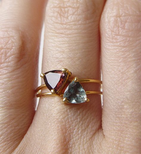 Red Tourmaline, Vintage Engagement Rings Unique, Triangle Ring, Gold Rings Fashion, Gold Ring Designs, Gold Earrings Designs, Emerald Engagement Ring, Gold Jewelry Fashion, Unique Engagement Rings