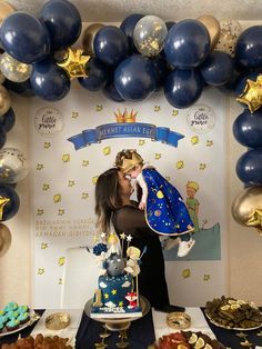 Prince Theme Party, Happy Birthday B, Prince Theme, Baby Birthday Decorations, Baby Birthday Themes, Baby Shawer, Baby Boy 1st Birthday, Foto Baby, Little Prince