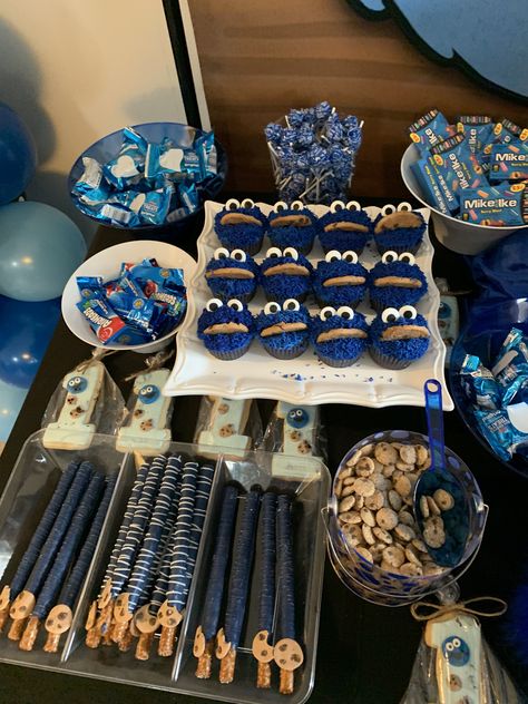 Cookie Monster Snack Ideas, Baby Shower Cookie Monster Theme, Cookie Monster Treat Table, Cookie Monster Baby Shower Treats, Cookie Monster Birthday Theme, Cookie Monster Dessert Table, Cookie Monster Rice Krispie Treats, Cookie Monster Desserts, Cookie Monster Birthday Party Ideas