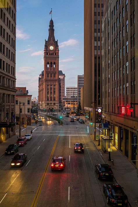 City Hall (Downtown MKE Pin of the Day, 10/20/2014). Honeymoon Destinations In The Us, Milwaukee Photography, Milwaukee Downtown, Milwaukee City, Marquette University, Wisconsin Travel, Beautiful Sites, Milwaukee Wisconsin, Bay View