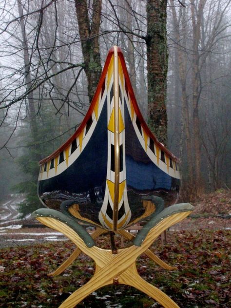 Popular Custom Options - Northwoods Canoe Co. Canoe Colors, Canoe For Sale, Trip Outfit Summer, Wood Kayak, Cedar Strip Canoe, Canoe Accessories, Wood Canoe, Canoe Building, Wooden Canoe