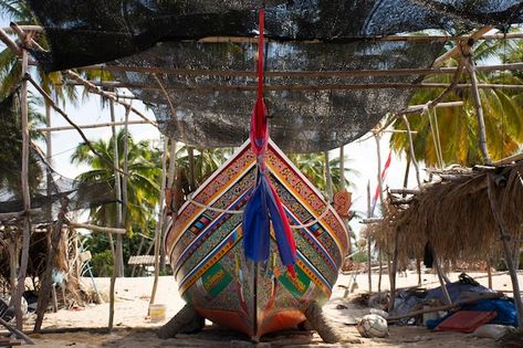 Narathiwat thailand august 16 view lands... | Premium Photo #Freepik #photo #fishing-boat #wooden-boat #sea-ship #ship Corporate Stationary, Sea Ship, Paper Balls, View Landscape, Blank Business Cards, White Business Card, Black Business Card, New Africa, Wall Background