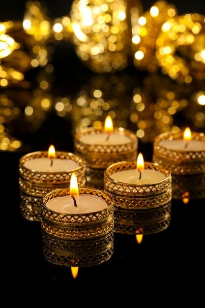 Diya Images Aesthetic, Diwali Street Photography, Deepawali Wishes, Diwali Template, Candle Wallpaper, Festive Candles, Candle Light Photography, शुभ दीवाली, Diwali Fireworks