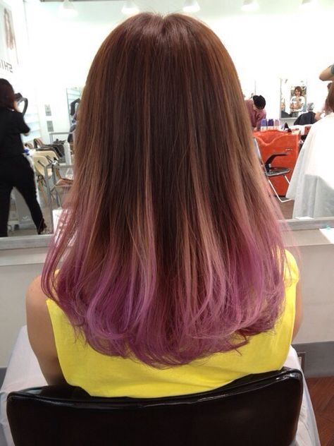 Cabello *-* Pink Ombre Hair, Dip Dye Hair, Hair Color Pastel, Ombré Hair, Hair Color Purple, Colour Ideas, Trendy Hair Color, Balayage Brunette, Ombre Hair Color