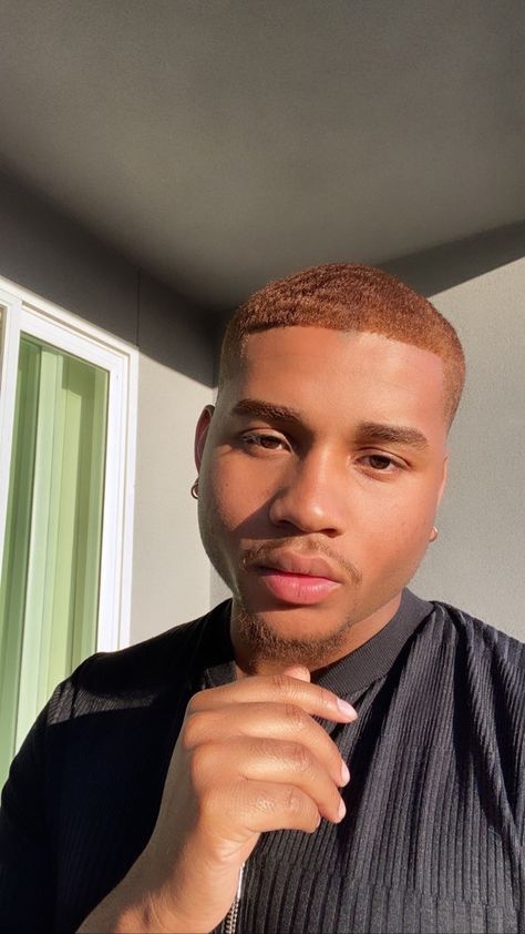 Low Taper Fade Haircut Brown Hair, Black Man Hair Dye, Ginger Hair Men Black, Ginger Hair Men Aesthetic, Brown Waves Hair Black Men, Black Ginger Men, Hair Color Ideas For Men Black, Ginger Black Man, Honey Brown Hair Men