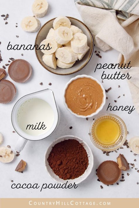 Peanut Butter Cocoa Smoothie, Vegan Peanut Butter Smoothie, Tropical Smoothie Peanut Butter Cup, Pb Smoothie Recipes, Peanut Butter Cup Protein Shake, Peanut Butter Cup Smoothie Copycat, Banana Pb Smoothie, Peanut Butter Banana Chocolate Smoothie, Peanut Butter Smoothie Recipes