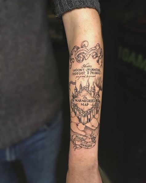 Harry Potter tattoo inspo from @clarissajaynetattoo. Click the link for more tattoos inspired by the Wizarding World ✨  #harrypotter #harrypottertattoo #tattooinspiration #tattoos #tattoo #halfsleeve #halfsleevetattoo #finelinetattoo #forearmtattoo #MaraudersMaptattoo #MaraudersMap Marauders Map Tattoo, Tattoos For Women On Thigh, Harry Potter Tattoo Sleeve, Hogwarts Tattoo, Fandom Tattoos, Harry Tattoos, Hp Tattoo, Potter Tattoo, Geometric Sleeve Tattoo