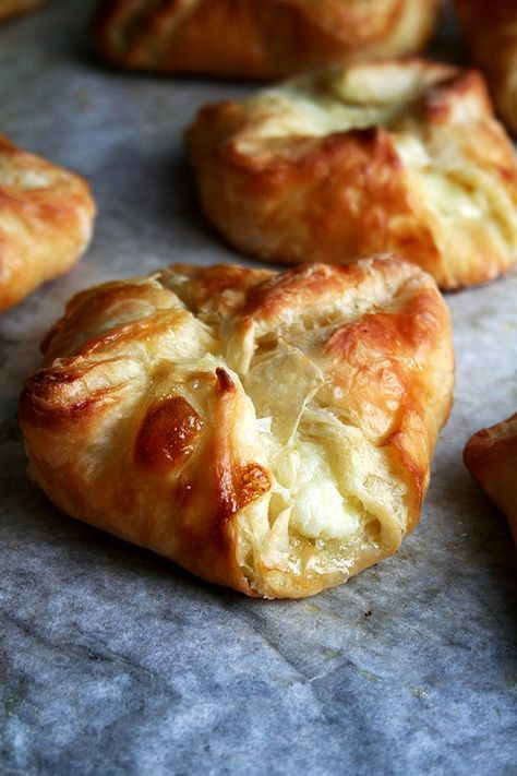 Of all the baking efforts I have made over the years to transform my kitchen into one of my favorite cafes, none has succeeded more than this food processor Danish pastry — light, flaky, buttery and easy to make to boot. // alexandracooks.com Danish Pastry Dough, Cheese Danishes, Cheese Danish, Danish Pastry, Baked Cheese, Pastry Dough, Pastry Recipes, Ricotta Cheese, Food Processor