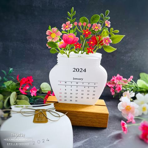 Spellbinders- DIY 2024 Desk Calendar - H MADE BOUTIQUE Handmade Desk Calendar, Creative Desk Calendar, Homemade Calendar, Diy Desk Calendar, Bridal Umbrella, Flower Calendar, Calendar Craft, Christmas Sentiments, Cake Banner Topper