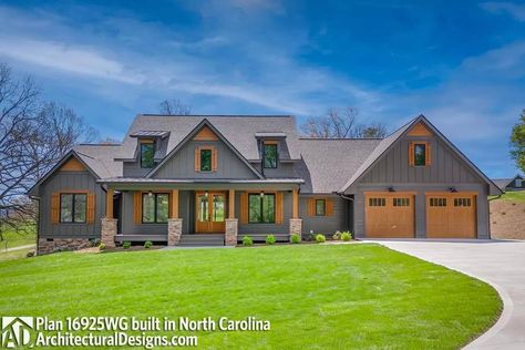 Simple Build House Plans, House Plans With Storage, 3 Bedroom Open Concept House Plans, Barndominium With Gable Porch, House Plans Mountain Home, Custom Ranch Homes, Story And Half House Plans, 4 Bedroom Craftsman House Plans 2 Story, 3 Bedroom 3 Car Garage House Plans