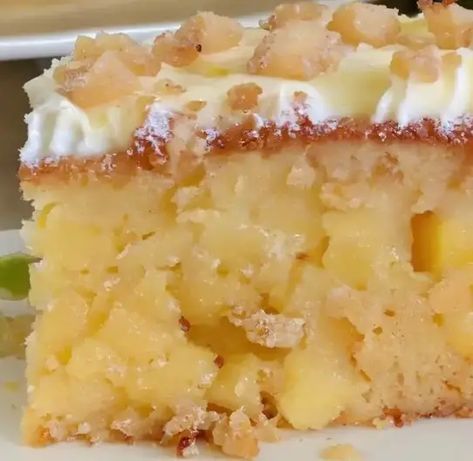 Southern Pineapple Cake – Naomi's Recipes Pineapple Cake Recipe, Pineapple Desserts, Coconut Frosting, Warm Cake, Crunchy Pecans, Pineapple Cake, Moist Cakes, Toasted Coconut, Cake Ingredients