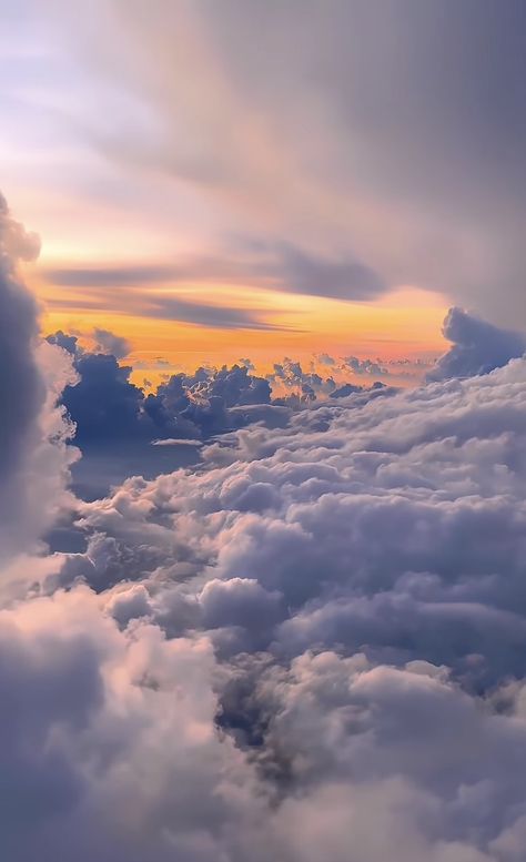 Aesthetic Cloud Pictures, Cloud Asthetic Picture, Day Dream Aesthetic, Light Sky Aesthetic, Pics Of Clouds, Chloecore Aesthetic, Aesthetic Cloudy Sky, Mya Core, Nubes Aesthetic