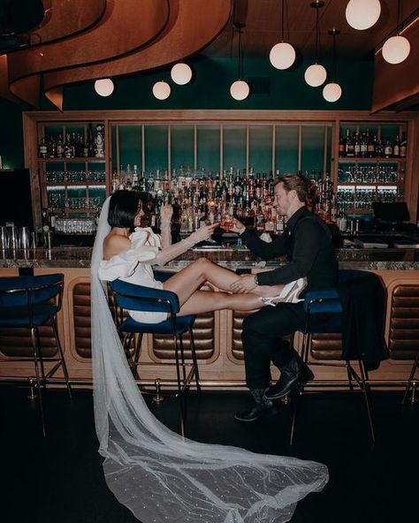 Vegas Themed Engagement Photos, Eclectic Couples Photoshoot, Elopement Bar Photos, Vegas Style Wedding Photos, Wedding Photos In A Bar, Bar Prenup Shoot, Wedding Photos At Bar, Sushi Engagement Photos, Bar Wedding Pictures