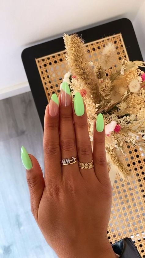 Pin by juliarjs on Nails | Nail colors, Gel nails, Spring nails Spring Break Nails, Broken Nails, Nail Swag, Nails Spring, Acrylic Nails Coffin Short, Summer Acrylic Nails, Neon Nails, Dipped Nails, Nailed It