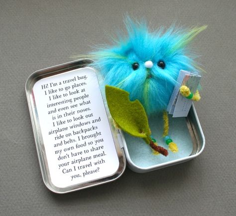 Sooo cuuute!! ♥♥♥ Altoids Tins, Girl Scout Ideas, Warm Fuzzies, Cadeau Diy, Girls Camp, Geocaching, Travel Bugs, Cute Crafts, Crafts To Do