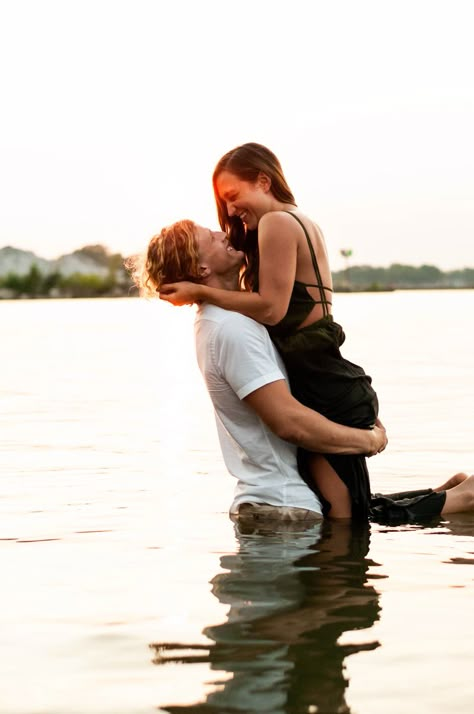 In The Water Couple Photoshoot, In Water Photoshoot Couples, Romantic Water Photoshoot, Water Pictures Photography Couples, Couple Poses In Water, Couple Shoot In Water, Couple Poses Lake, Engagement Pictures In Water, Engagement Photos In Water Rivers