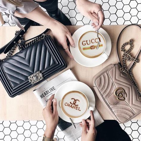 Whether it’s Gucci or Chanel that adorns your body, the coffee artist behind these creations can create a brew to match your favourite brand. Fashion Headbands, Ikea Hackers, Lv Bags, Lv Handbags, Art Trends, But First Coffee, Fashion Hair, Pants Casual, Milk And Honey