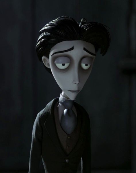 Corpse Bride | Victor Van Dort Viktor Van Dort, Victor The Corpse Bride, Victor Corpse Bride Pfp, Corpse Bride Aesthetic Icon, Victor Van Dort, Corps Bride Victor, Victor Icons Corpse Bride, Viktor Corpse Bride Icon, Corpse Bride Widgetsmith