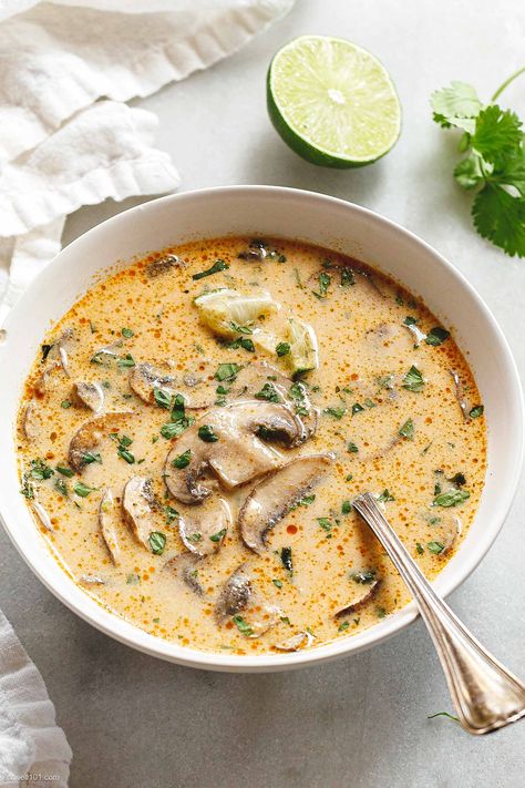 Thai Coconut Mushrooms Soup - #thai #coconut #soup #recipe #eatwell101 - This creamy Thai coconut soup is what you crave when it's chilly outside and yet want a light, comforting dinner option. This healthy Thai soup recipe is vegetarian and gluten-free! - #recipe by #eatwell101® Vegetarian Coconut Soup, Coconut Veggie Soup, Vegan Thai Lemongrass Coconut Curry Soup, Mushroom Coconut Curry, Creamy Healthy Soup, Thai Mushroom Soup, Soups For Colds, Eggdrop Soup Recipe, Coconut Mushroom Soup