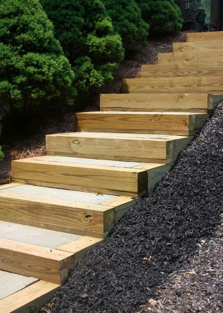 diy outdoor staircase, decks, outdoor living, patio, stairs Slope Stairs, Hillside Stairs, Yard Steps, Ramp Ideas, Outdoor Staircase, Patio Stairs, House Renos, Landscape Stairs, Landscape Steps