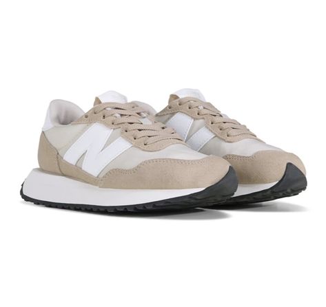 womens new balance 237 V1 sneakers mindful grey/white, neutral basic shoe New Balance 237, New Balance Outfit, Shoes New Balance, Adidas Brand, Trending Sandals, New Balance Women, Retro Sneakers, Famous Footwear, Mens Oxfords