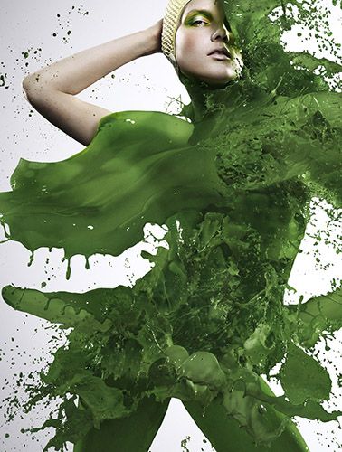 High Speed Photography, Color Splash Photography, Splash Photography, Paint Photography, Green Collection, Watercolor Splash, Simple Green, Paint Splash, World Of Color