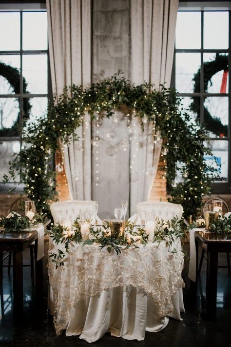 Sweetheart table at wedding Wedding Sweetheart Table Ideas, Sweetheart Table Ideas, Wedding Sweetheart Table Decor, Wedding Sweetheart Table, Sweetheart Table Decor, Ny Wedding Venues, Groom Wedding Dress, Sweetheart Table Wedding, Fall Wedding Centerpieces