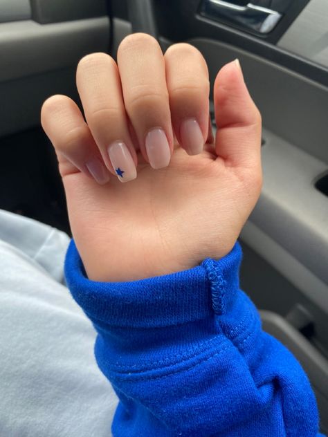 Cute Nail Designs For Short Nails Back To School, Summer Nails Basic Simple, First Nails Ideas, School Nails For Teens Short, Back To School Nail Inspo Short, Short Nails Ideas No Acrylic, Basic Nail Inspo Short, Short Nails School, Simple Short Nail Designs Summer Square