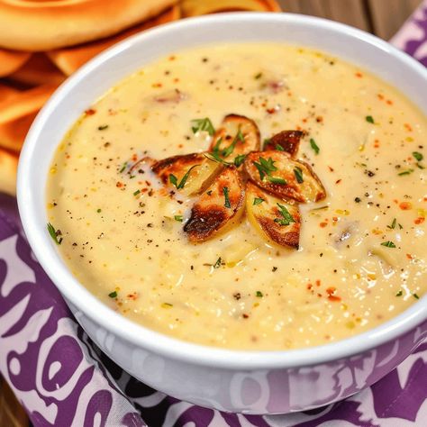 Cajun Creamy Potato Soup Cajun Potato Soup, Lime Salmon Recipes, Roast Beef And Cheddar, Cajun Potatoes, Best Potato Soup, Traditional Lasagna, Potato Fritters, Comforting Soup, Creamy Potato Soup