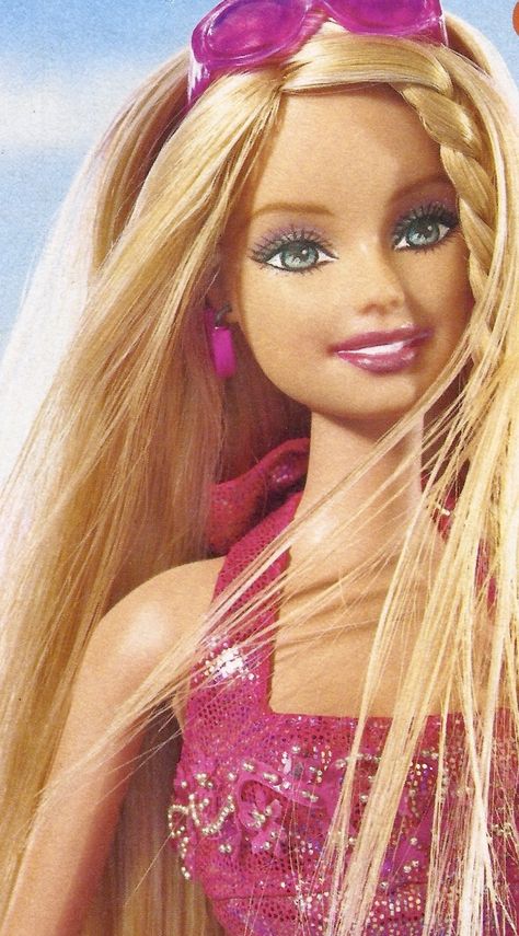 Barbie Diversity, 2000s Barbie Dolls, 2000s Aesthetic Pink, 90s Barbie Dolls, Barbie Aesthetic Wallpaper, Hey Barbie, Barbie Magazine, 1990s Barbie, Old Barbie