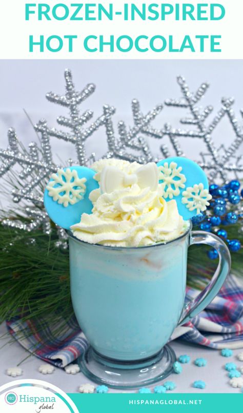 White Chocolate Snowflakes, Chocolate Drink Recipes, Disney Drinks, Frozen Hot Chocolate, Frozen Themed Birthday Party, Delicious Hot Chocolate, Hot Chocolate Drinks, White Hot Chocolate, Hot Chocolate Recipe