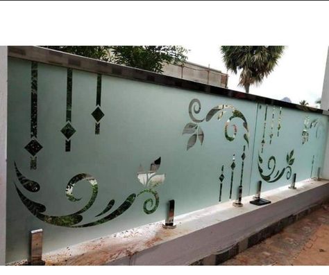 Balcony Mirror Design, Glass Reling Design Steel, Reling Design Glass Balcony, Tuffen Glass Balcony Design, Ralling Glass Designs Balcony, Mirror Grill Design For Balcony, Glass Steel Realing, Ralling Glass Designs, Reling Glass Design