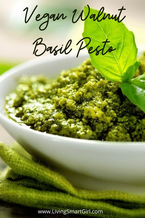 Gnocchi Dinner, Basil Walnut Pesto, Vegan Pesto Recipe, Basil Pesto Recipes, Healty Dinner, Walnut Pesto, Walnut Recipes, Vegan Pesto, Pasta Food