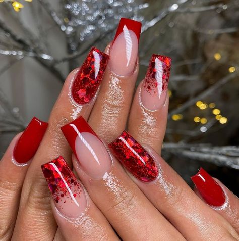 Red Tip Nails, Red Christmas Nails, Red Acrylic Nails, Winter Nails Acrylic, Red Nail Designs, Christmas Nails Acrylic, Nagel Inspo, Xmas Nails, Acrylic Nails Coffin