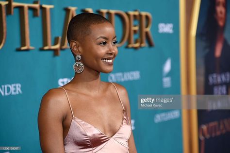 Andrea Bordeaux Style, Andrea Bordeaux Hair, Beauty Altar, Short Buzzed Hair, Chop Hairstyles, Big Chop Hairstyles, Alien Superstar, Bald Head Women, Shaved Hair Cuts