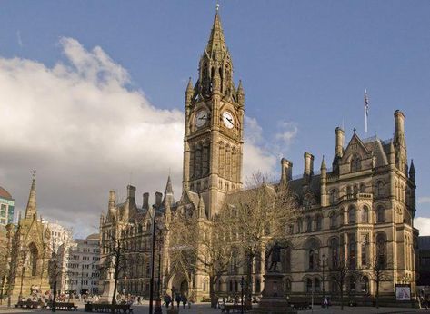 Manchester Town Hall, Manchester Cathedral, Visit Manchester, Manchester Hotels, Gothic Revival Architecture, List Of Cities, Manchester United Kingdom, Revival Architecture, Gothic Revival