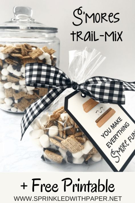 Smores Favors, Smores Treats, Smores Kits, Smores Party, Camping Theme Birthday, Favor Bag Toppers, Camping Birthday, Camping Party, S'mores