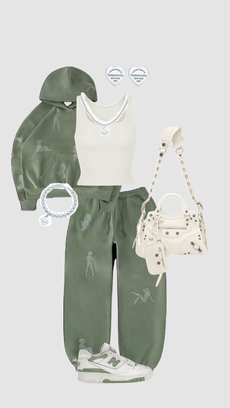 Green Tracksuit Outfit, Tracksuit Aesthetic, Green Tracksuit, Streetwear Tracksuit, Uni Fits, Named Collective, Chill Outfit, Tracksuit Outfit, Trendy Streetwear