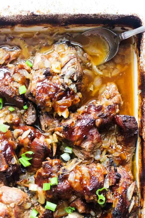 Baked Neck Bones Recipe, Neck Bones Recipe, Pork Neck Bones Recipe, Chicken Neck, Neck Bone, Cauliflower Mashed Potatoes, Turkey Neck, Neck Bones, Baked Vegetables