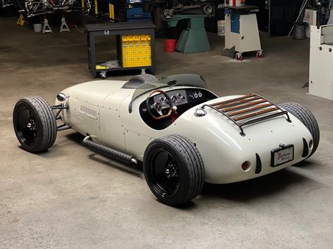 Indy Roadster, Lotus 7, Roadster Car, Cycle Car, Auto Retro, Concept Car Design, Classy Cars, American Cars, Indy Cars