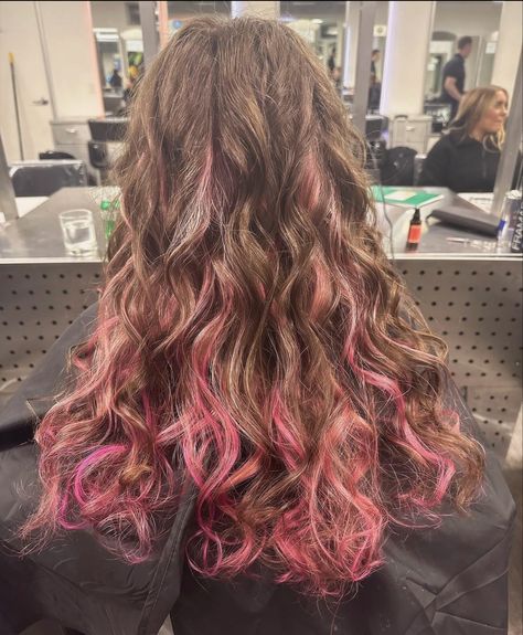 Pink Peekaboo Hair Curly, Pink Highlights In Brown Hair Curls, Pink Curly Hair Highlights, Curly Pink Highlights, Curly Hair Pink Highlights, Pink Hair Streaks Brunette, Pink Highlights In Brown Hair, Pink Peekaboo Hair, Pink Hair Streaks