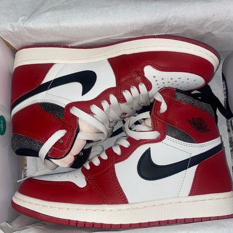 Air Jordan 1 Retro High Og “Lost And Found” Size 6.5 Brand New Fit Womens Size 8 Jordan 1 Red, Red Jordans, Pretty Shoes Sneakers, Jordan Red, Fit Womens, Cute Nike Shoes, Nike Air Jordans, Air Jordan 1 Retro High Og, Air Jordan 1 Retro High