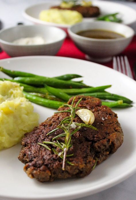 Prime Rib Sauce, Creamy Horseradish, Vegan Seitan, Mountain S, Creamy Horseradish Sauce, Baked Artichoke, Rib Sauce, Seitan Recipes, Vegan Steak