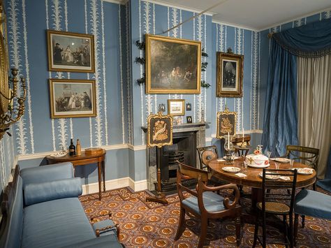 1830s period room | by James E. Petts Victorian Room, Interior Design History, Georgian Interiors, Classical Interior, Georgian Townhouse, American Interior, Carved Furniture, Types Of Beds, Oak Furniture