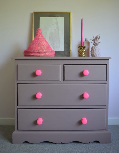 Pink Chest Of Drawers, Refinished Dresser Diy, Yellow Kids Rooms, Pink Brush, Thrift Store Decor, Brush Paint, Diy Furniture Renovation, Furniture Rehab, Rust Oleum