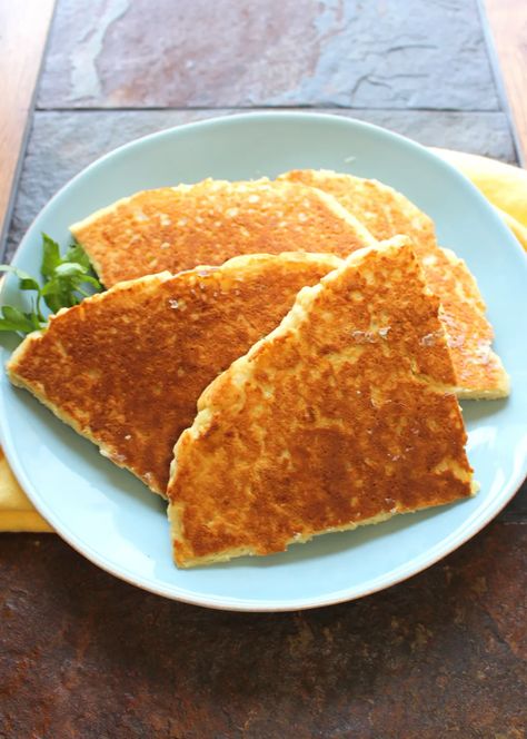 Irish Soda Farls – Palatable Pastime Palatable Pastime Soda Farls, Ulster Fry, Irish Appetizers, Irish Soda Bread Muffins, Irish Bacon, Irish Brown Bread, Cheese Toasties, Irish Bread, Traditional Irish Soda Bread